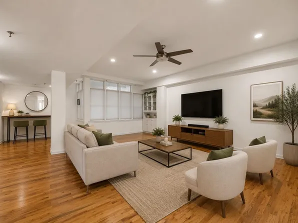 357 Varick Street image 1 of 21