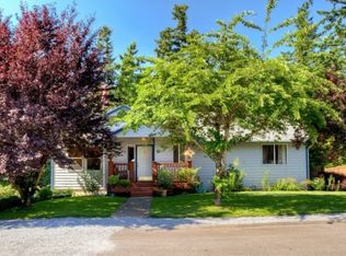 2809 200th Street Ct E, Spanaway, WA 98387