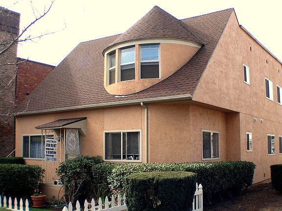 2nd image of 209 1st Ave N APT 5