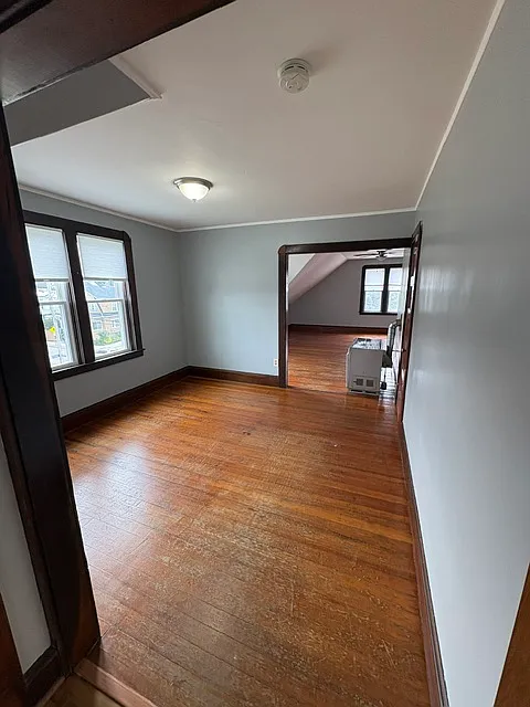 2 bed, 1200 sqft, $1,650 — Photo 4