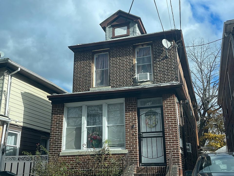 2nd image of 525 E 38th St
