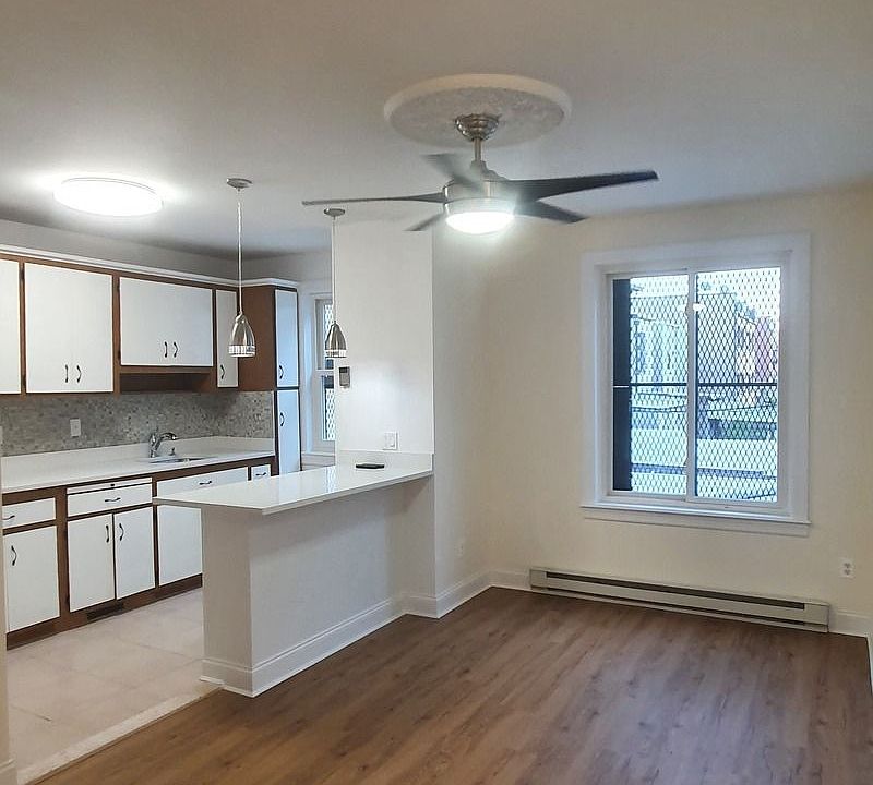 1st image of 41-15 Broadway #2