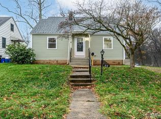 23 Fitzsimmons Ave, Middlesex, NJ 08846