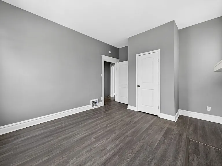 3526 S Spring Ave — Photo 14