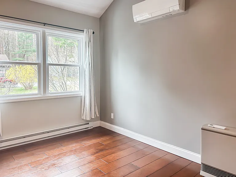 72 Pepperbush Pl — Photo 16