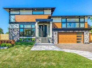 1222 Montclair Dr, Oakville, ON L6H 1Z4