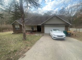 67 S Red Oak Ave, West Fork, AR 72774