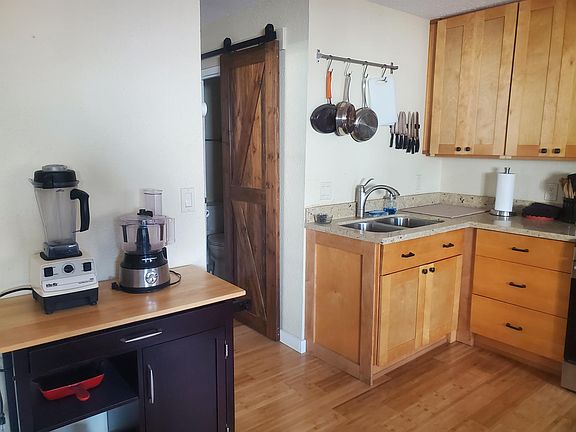 5th image of 2446 J St