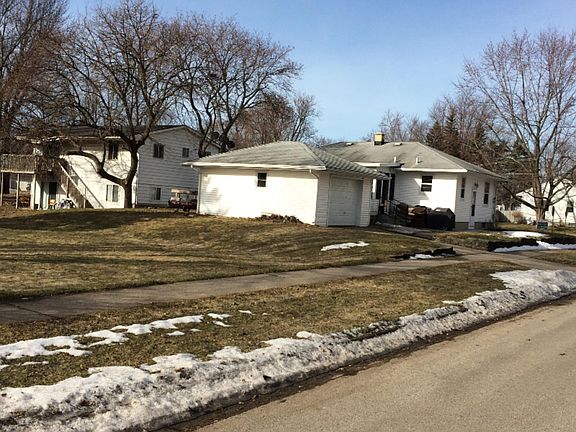 3rd image of 3008 West Ave SW