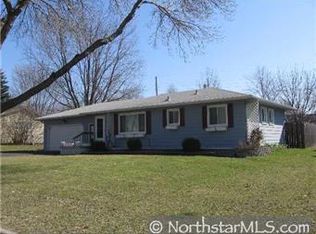 3954 Cinnabar Dr, Eagan, MN 55122