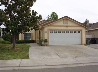 9136 Bristol Plaza Way, Elk Grove, CA 95624