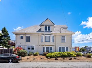 3803 Midvale Ave, Oakland, CA 94602