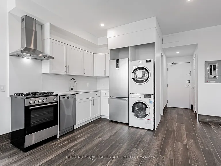 535 Parliament St #304A — Photo 9