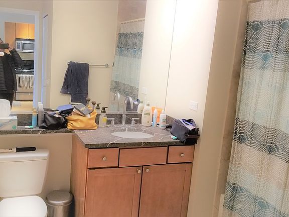5th image of 200 N Jefferson St APT 2208