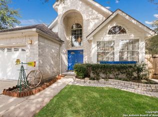 1502 Townsend House Dr, San Antonio, TX 78251