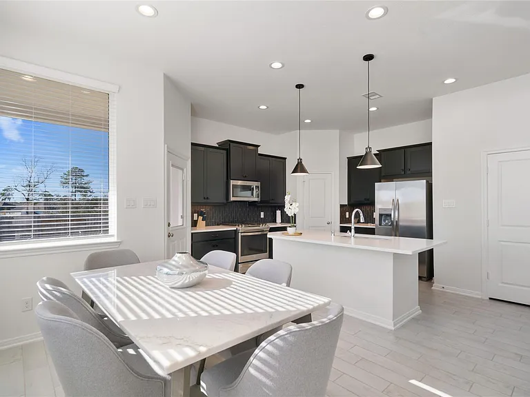 648 Silver Pear Ct — Photo 12