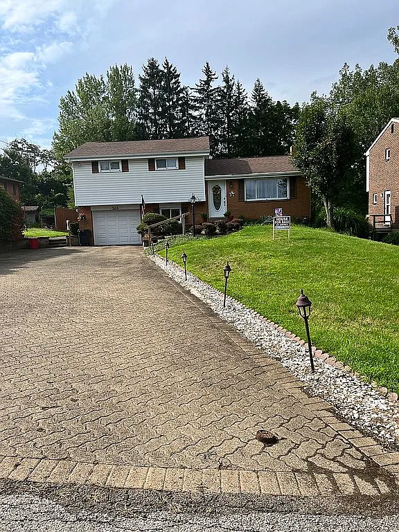 326 Hamilton Drive Ext photo 1