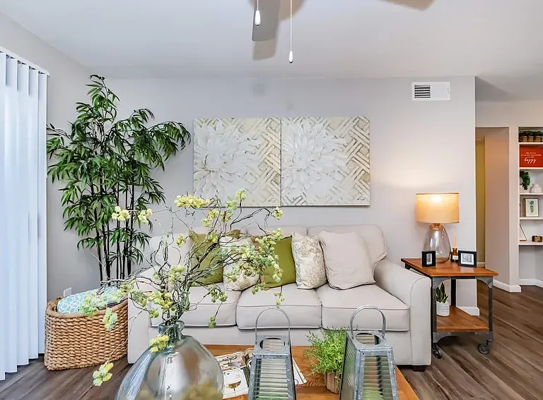 Shadowtree Apartment Homes — Photo 36
