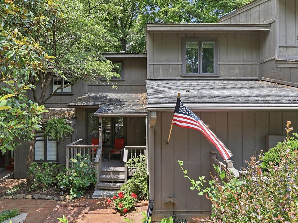 1st image of 166 Ingleoak Ln