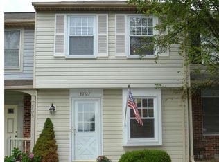 3707 Sudley Ford Ct, Fairfax, VA 22033