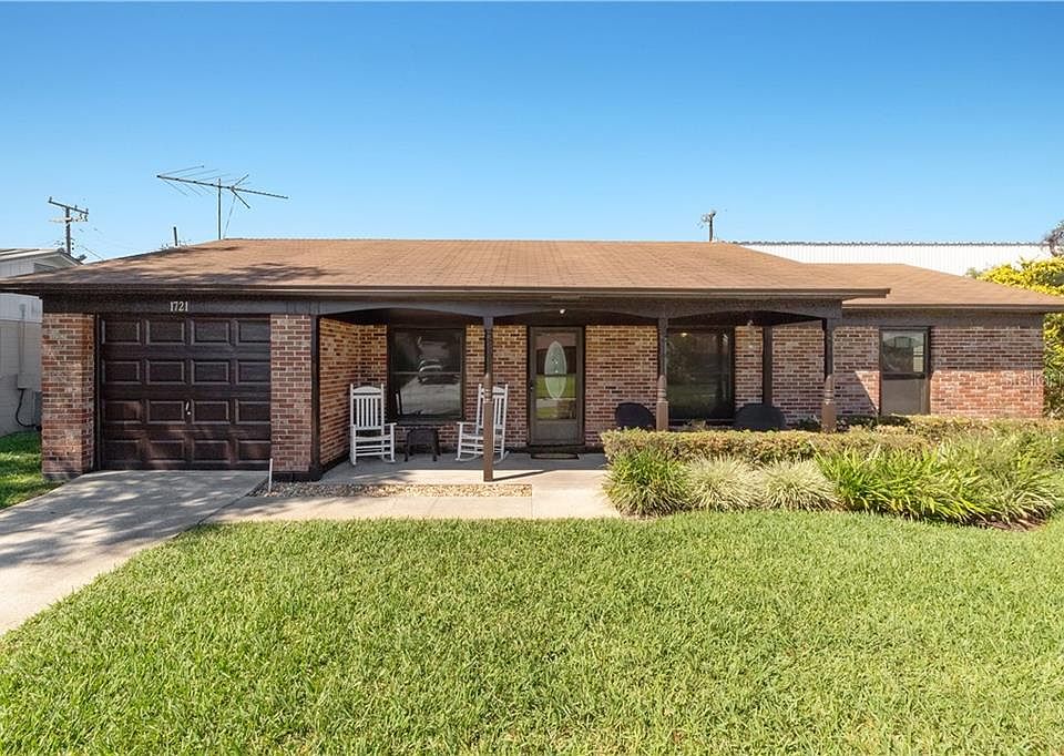 1st image of 1721 Cordova Cir W