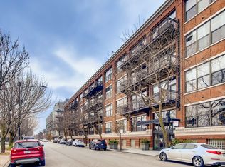 1040 W Adams St Unit 218, Chicago, IL 60607