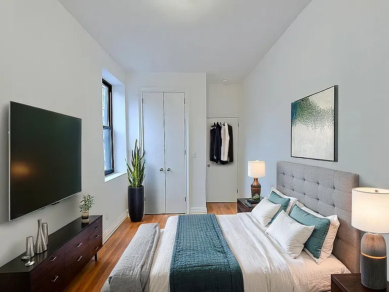 101 Lexington Ave #4D — Photo 3