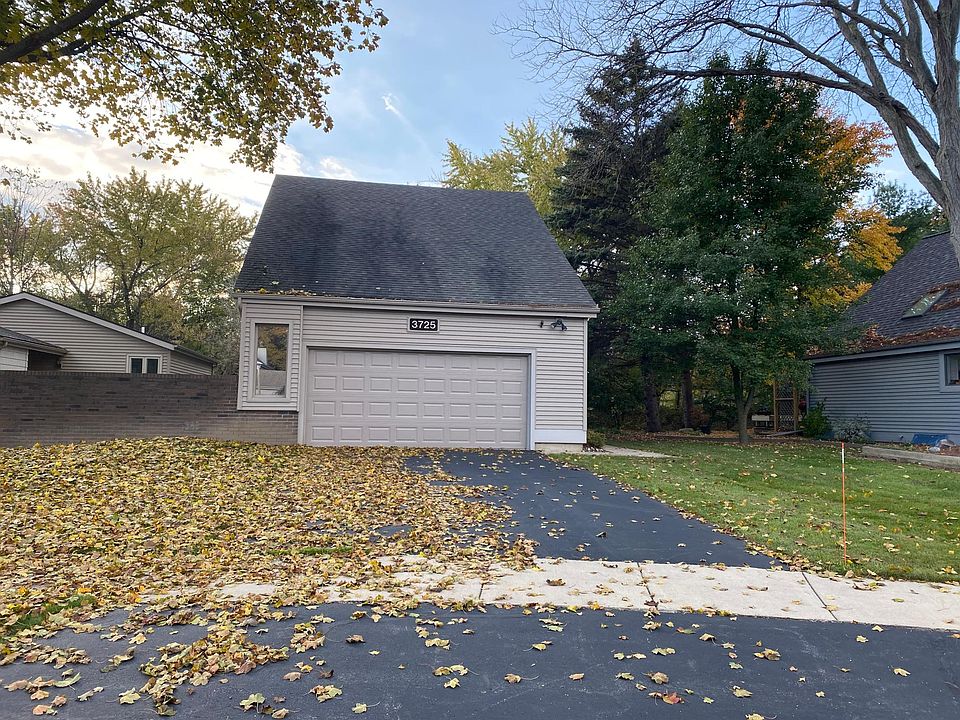 1st image of 3725 Cavalier Dr