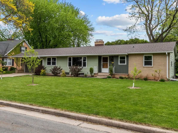 1066 Reed St, Neenah, WI 54956