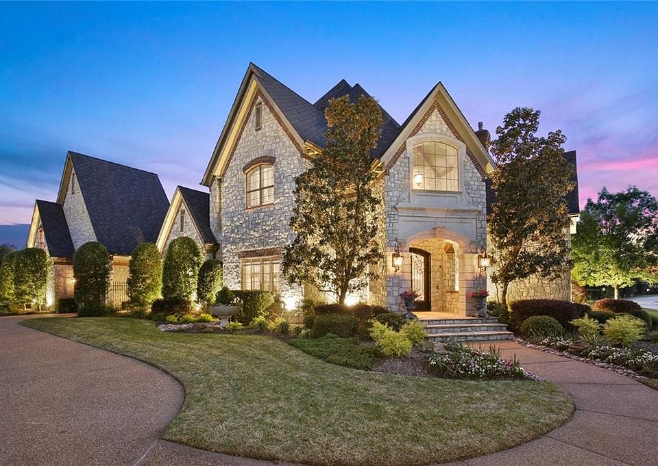 1st image of 1201 Clubhouse Ct