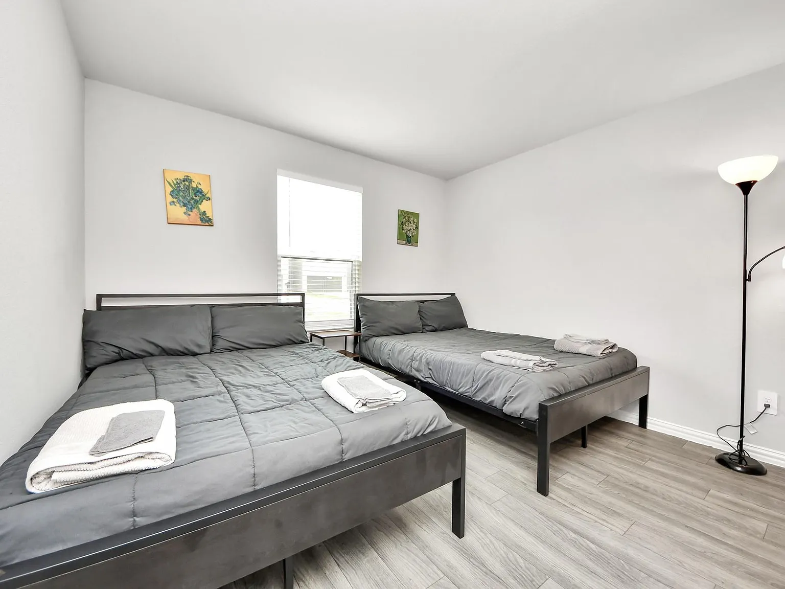 3 bed, 2.0 bath, 1737 sqft, $1,750 — Photo 2