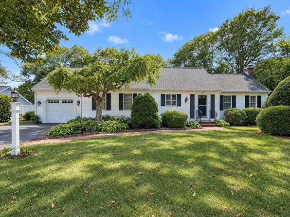 39 Spinnaker Lane, Pocasset, MA 02559