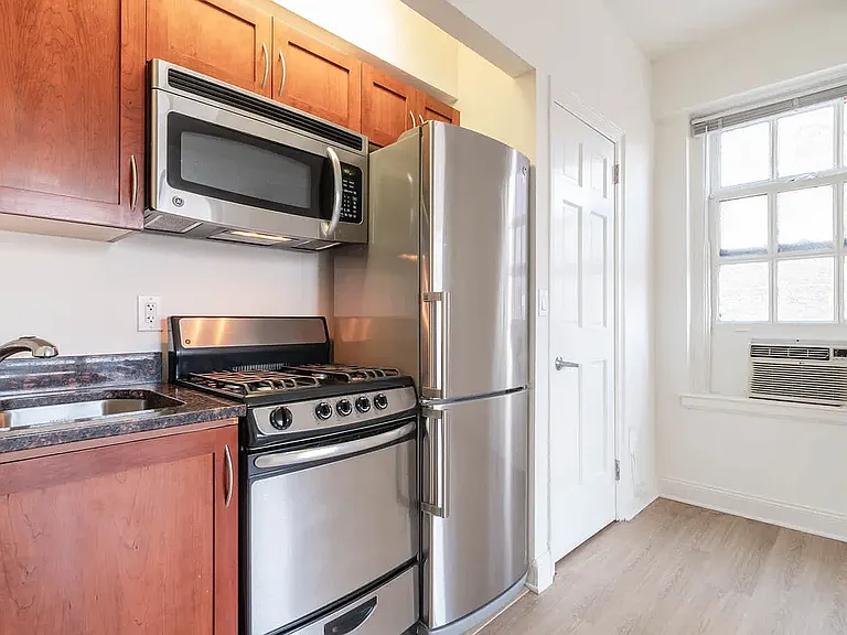 41 W 86th St #1A — Photo 7