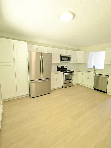 446 Perkins Ave Photo 1