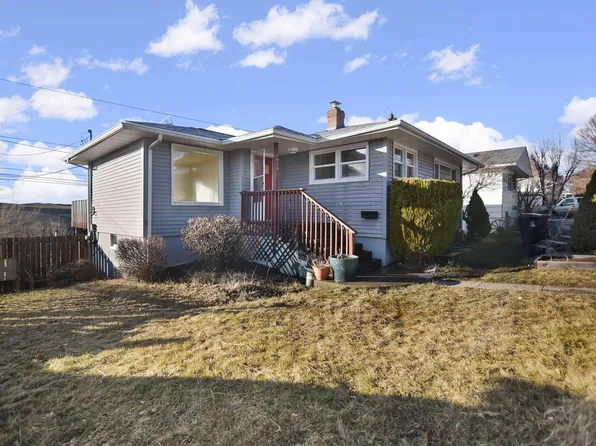 1015 NW Clifford St, Pullman, WA 99163