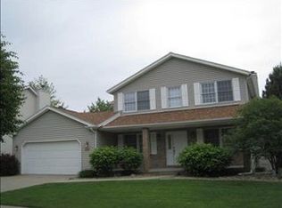 3105 Ridge Crest Dr, Bloomington, IL 61704