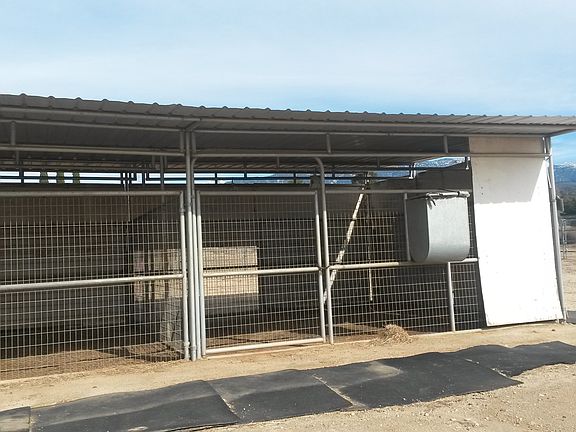 Pole shelter/split-2