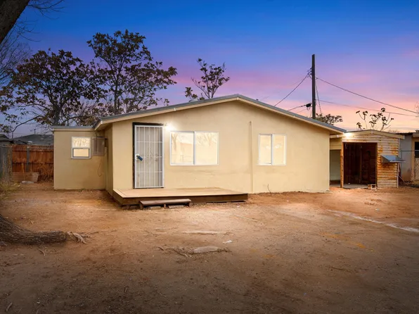 2541 Viola Dr SW, Albuquerque, NM 87105
