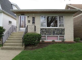 6515 N Oshkosh Ave, Chicago, IL