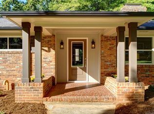 6110 Deveron Dr, Charlotte, NC 28211