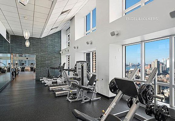 5th image of 350 W 42nd St APT 20H