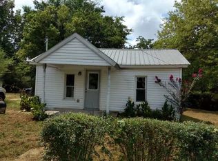 504 Reavis St, Tullahoma, TN 37388