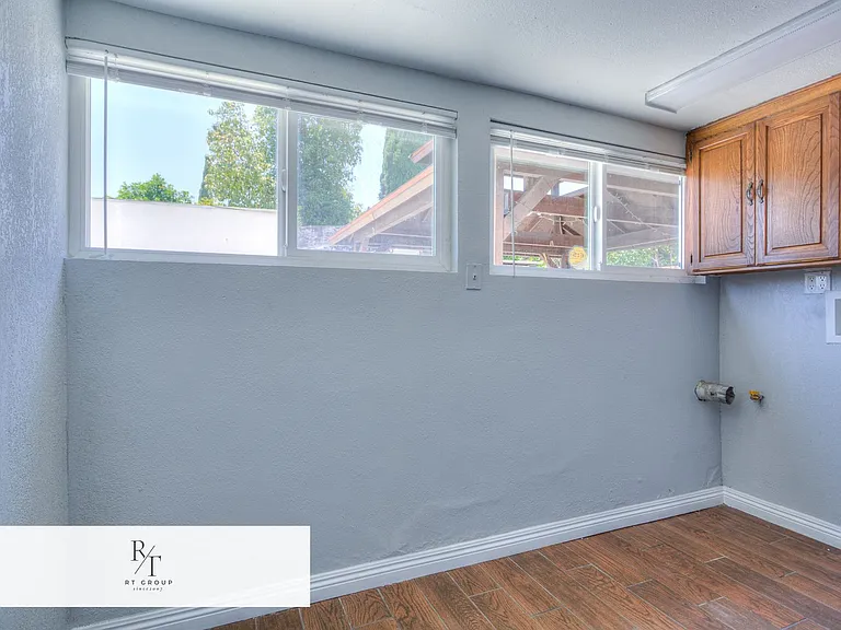 3045 Charlotte Ave — Photo 17
