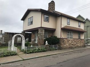 524 W Maple St, Hazleton, PA 18201