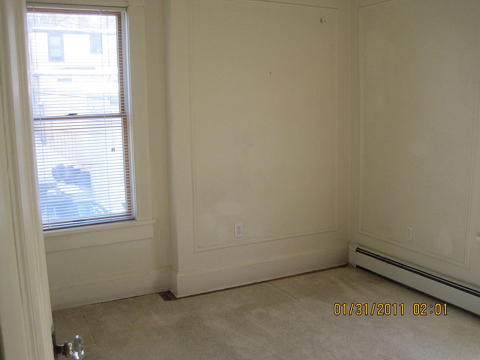 2nd image of 5 Hudson Terrace # Fl 2nd