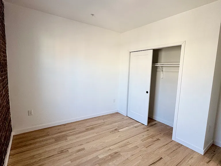 212 N 9th St #2 — Photo 14