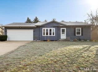 7370 Thomas Ave, Jenison, MI 49428