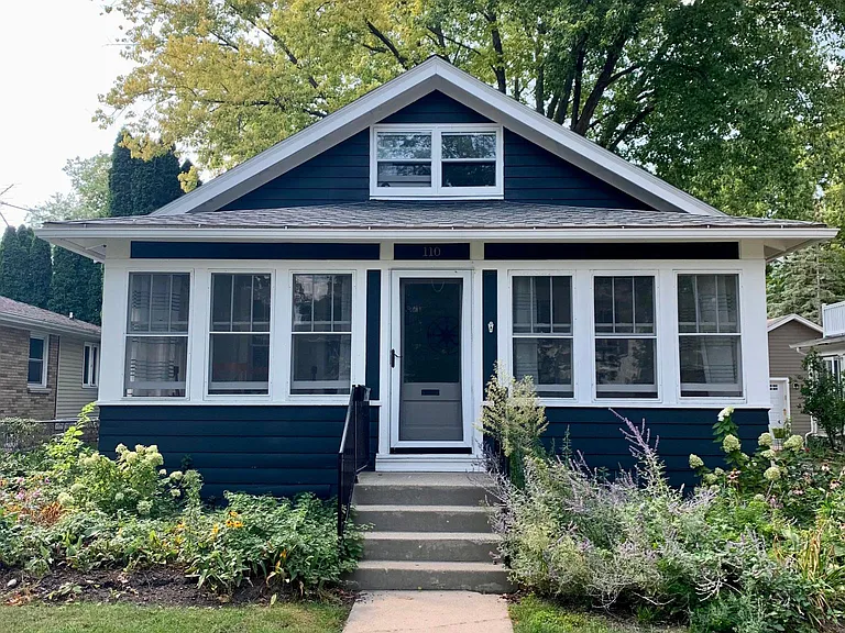 110 Woodland Ln — Photo 2