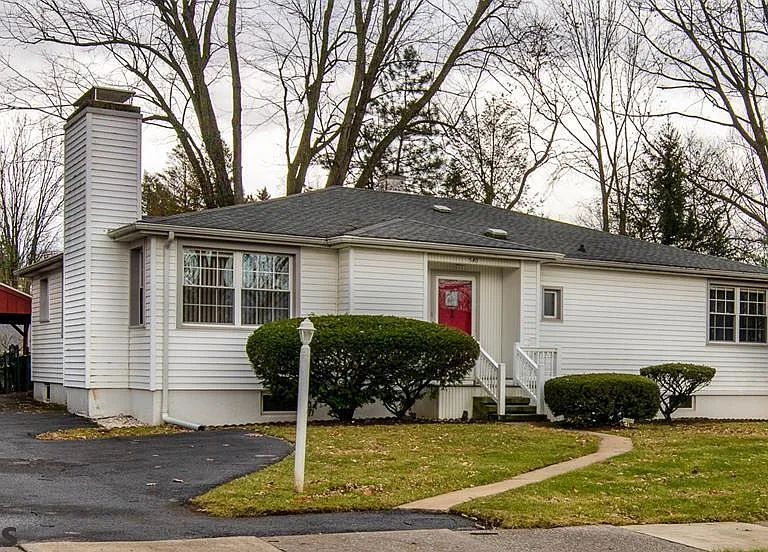 540 Westview Ave — Photo 8