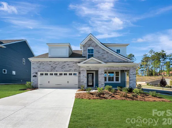 2970 Ballenger St, Kannapolis, NC 28027